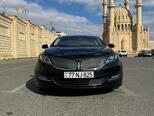 Lincoln MKZ-1