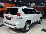 Toyota Land Cruiser Prado-6