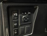 Toyota Land Cruiser Prado-16