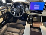 Toyota Sequoia-10