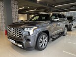 Toyota Sequoia-5