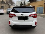 Kia Sorento-2