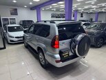 Toyota Land Cruiser Prado-9