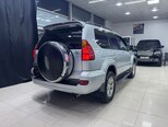 Toyota Land Cruiser Prado-7