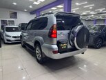 Toyota Land Cruiser Prado-5