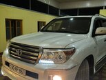 Toyota Land Cruiser-2
