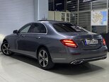 Mercedes E 220 d-12