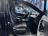 Toyota RAV4-11