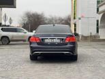 Mercedes E 220-12