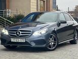 Mercedes E 220-1