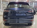 Porsche Cayenne-12