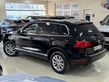 Volkswagen Touareg-18