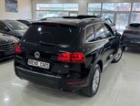 Volkswagen Touareg-17