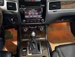 Volkswagen Touareg-20
