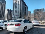 BMW 320-2