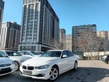 BMW 320-1