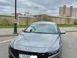 Hyundai Elantra-2