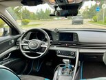 Hyundai Elantra-10