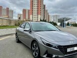 Hyundai Elantra-3