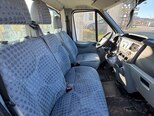 Ford Transit-8