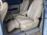 Kia Carnival-6