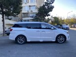 Kia Carnival-12
