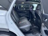 Hyundai Santa Fe-13