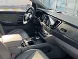 Kia Carnival-7