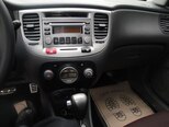 Kia Rio-12