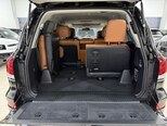 Lexus LX 570-24