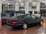 Mercedes E 240-21