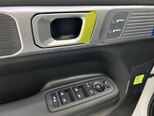 Hyundai Santa Fe-24