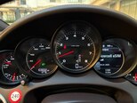 Porsche Cayenne-13