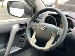 Toyota Land Cruiser Prado-11