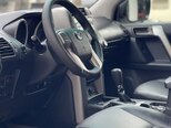 Toyota Land Cruiser Prado-6