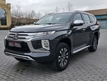 Mitsubishi Pajero Sport-1