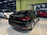 Hyundai Elantra-11