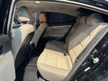Hyundai Elantra-16