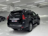 Toyota Land Cruiser Prado-8