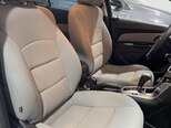 Chevrolet Cruze-12