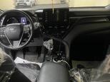 Toyota Camry-12