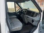 Ford Transit-12