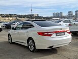 Hyundai Azera-5