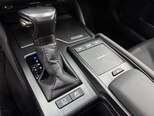 Lexus ES 300h-9