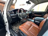 Lexus LX 570-10
