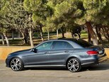 Mercedes E 220-17