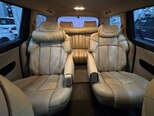 Kia Carnival-13