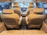 Kia Carnival-14
