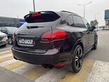 Porsche Cayenne GTS-9