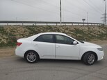 Kia Cerato-5